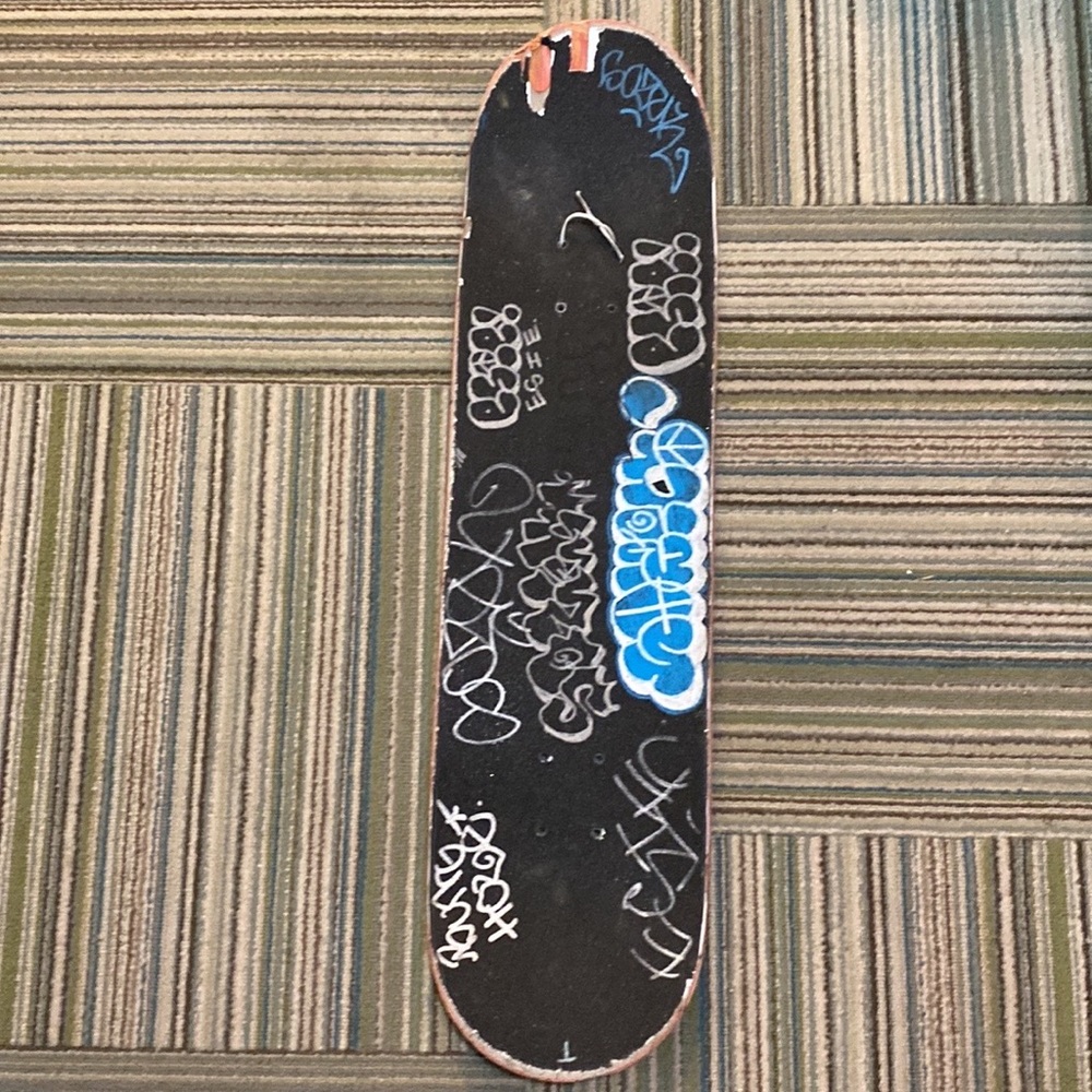 Chocolate deck - Picture 2 of 3